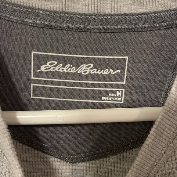 Eddie Bauer Waffle Henley - Picture 3 of 3